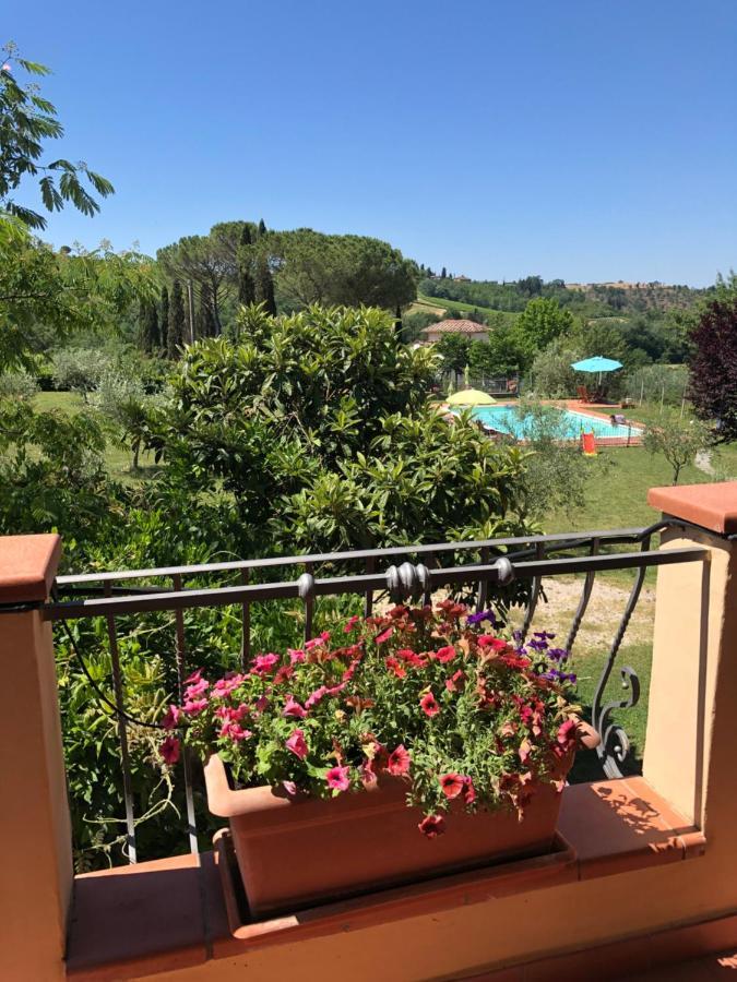 Апартаменты Il Gufo Del Chianti Монтеспертоли Экстерьер фото