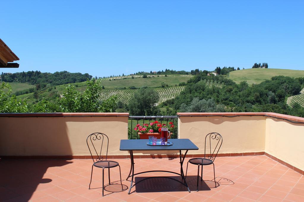 Апартаменты Il Gufo Del Chianti Монтеспертоли Номер фото